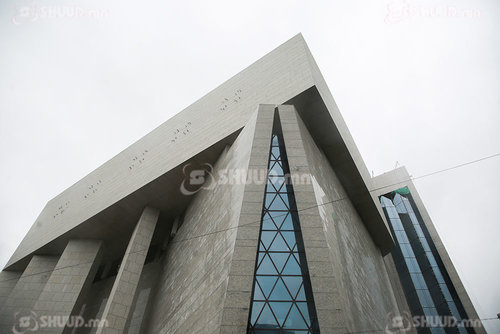 'Чингис хаан' музейг эхний өдөр 1200 хүн үзжээ